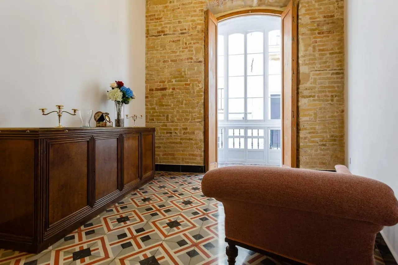 Casa Del COLECCIONISTA by Cadiz4Rentals