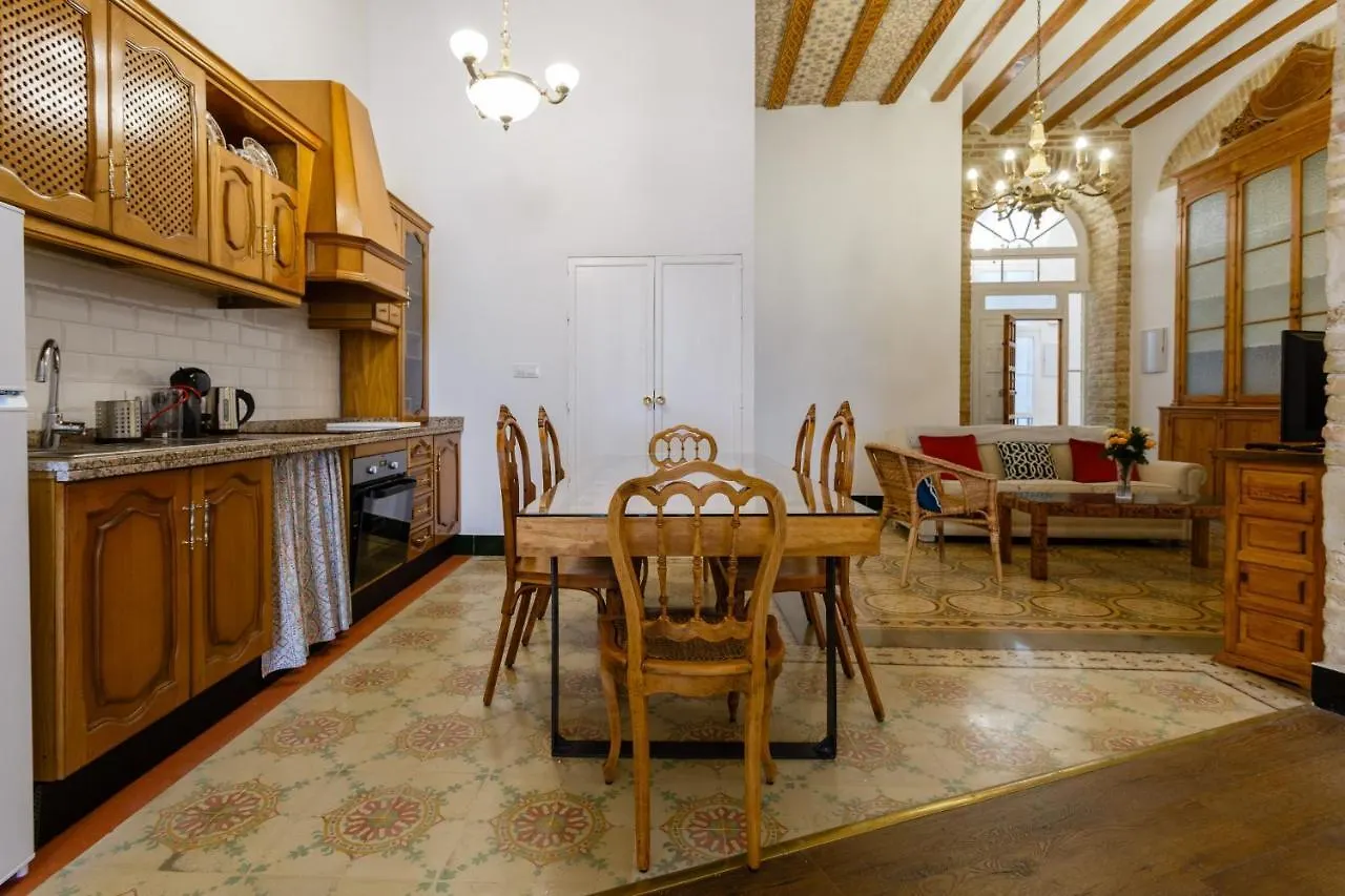 Casa Del COLECCIONISTA by Cadiz4Rentals